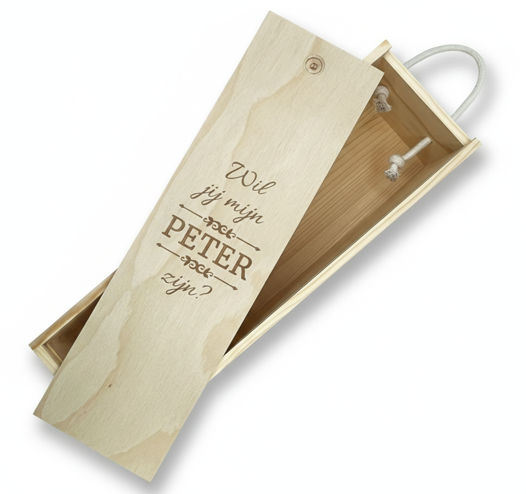 personaliseren en graveren. wijnkist wil je mijn peter zijn?